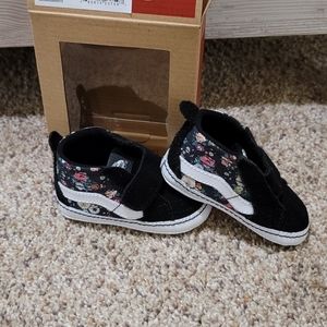Size 3 Floral Baby Vans